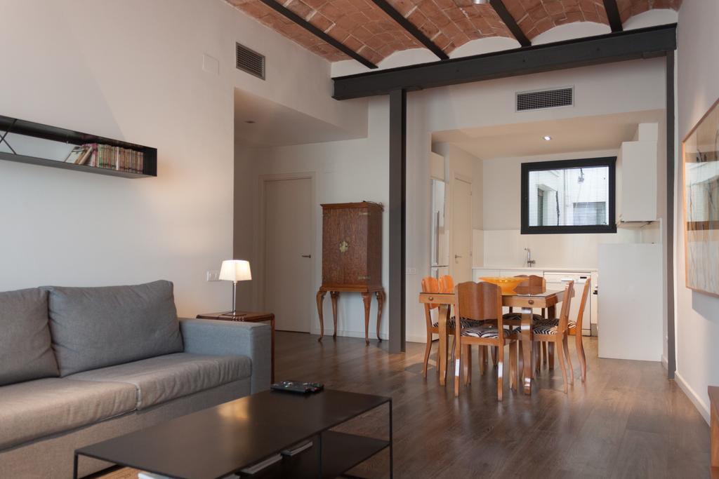 Deco Apartments Barcelona-Diagonal Exterior photo
